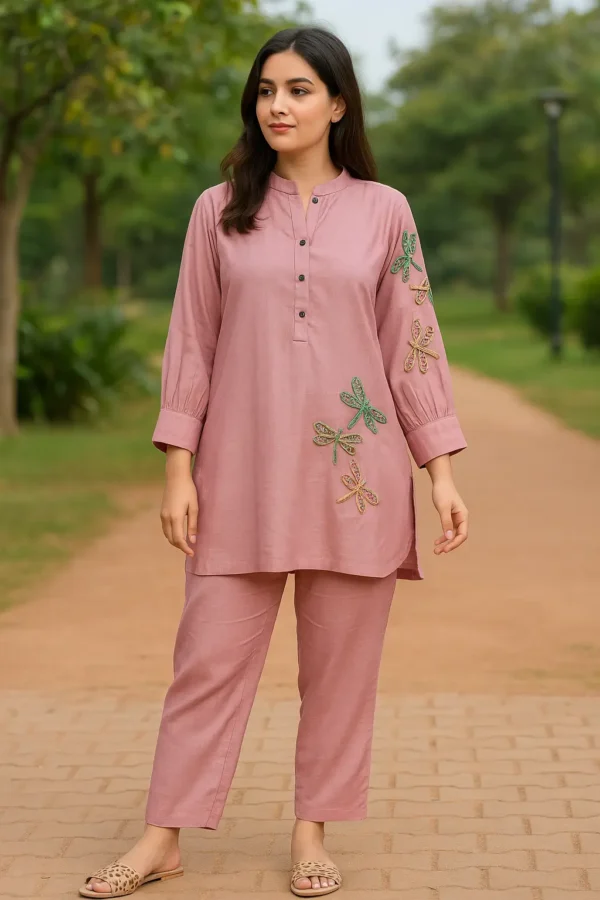 Dusty Rose Embroidered Kurta Set with Dragonfly Motifs
