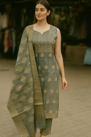 KPD-303-1 Green Shimmer Banarasi Embroidered Kurta Pant with Dupatta Set